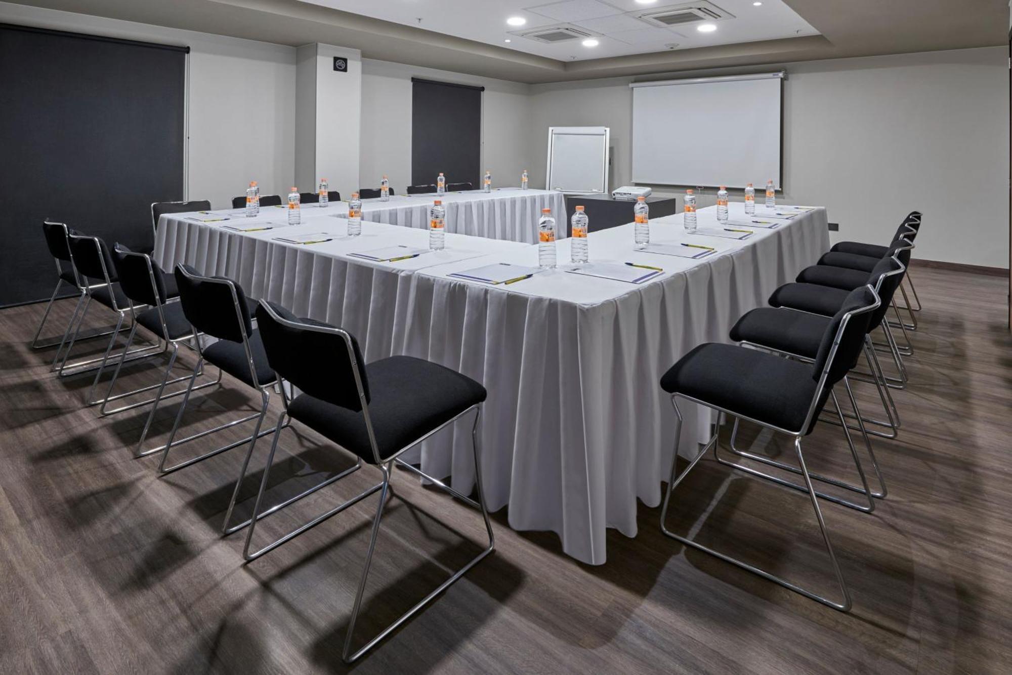 City Express By Marriott Tijuana Otay מראה חיצוני תמונה