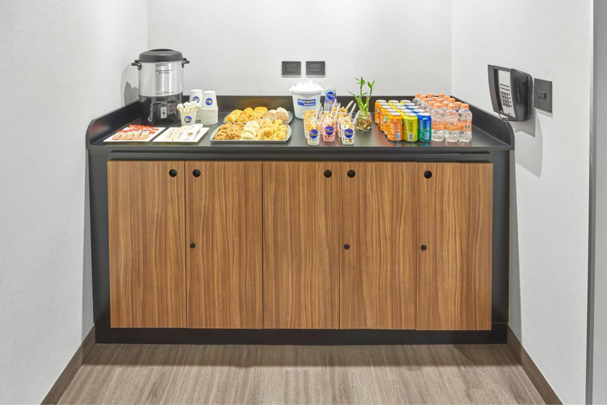City Express By Marriott Tijuana Otay מראה חיצוני תמונה